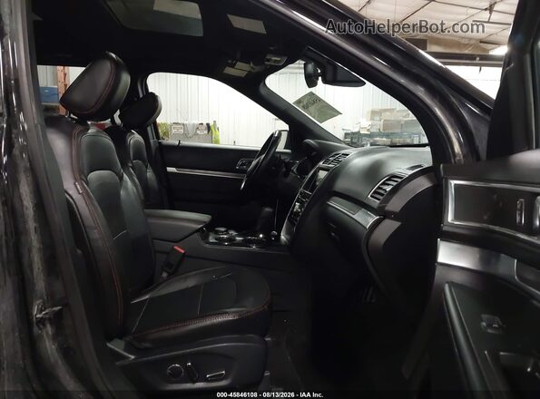 1FM5K8GT9JGC72291 2018 FORD EXPLORER Черный Вид салона спереди