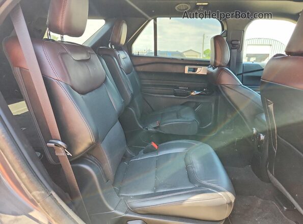 1FM5K8HCXPGC26413 2023 FORD EXPLORER Gray Սալոնի հետևի տեսք