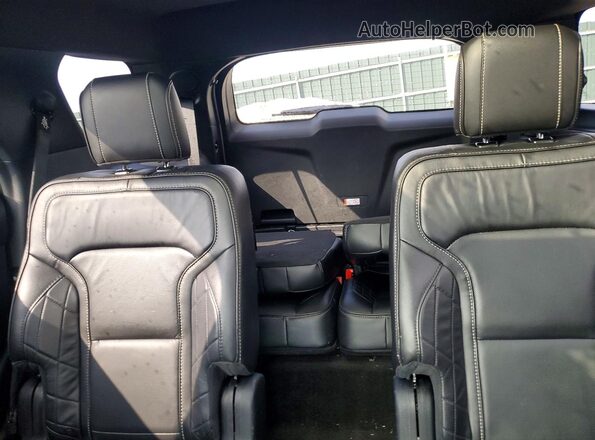 1FM5K8HT2JGC21388 2018 FORD EXPLORER White Вид задніх сидінь