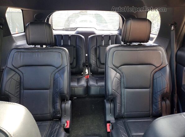 1FM5K8HT3GGD34033 2016 FORD EXPLORER Silver Rear seats view