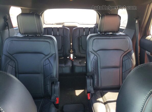 1FM5K8HT4JGA04330 2018 FORD EXPLORER Red Հետևի նստատեղերի տեսք