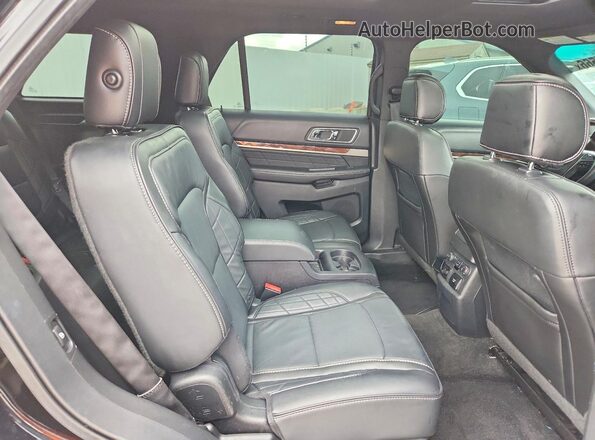 1FM5K8HT5GGC65247 2016 FORD EXPLORER Черный Вид задней части салона
