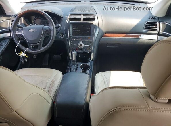 1FM5K8HT8HGC51523 2017 FORD EXPLORER Silver Dashboard view