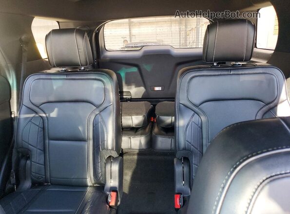 1FM5K8HT9HGB91087 2017 FORD EXPLORER Red Вид задніх сидінь