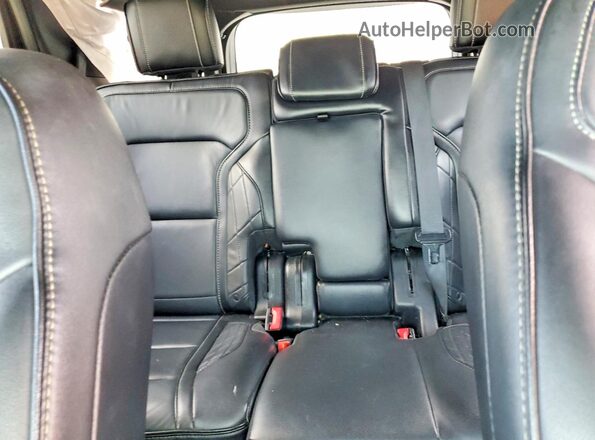 1FM5K8HT9HGC18515 2017 FORD EXPLORER White Հետևի նստատեղերի տեսք