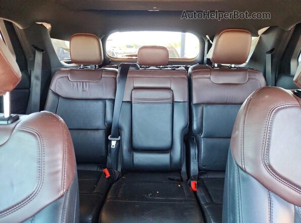 1FM5K8HW0PNA02198 2023 FORD EXPLORER Silver Vista de los asientos traseros