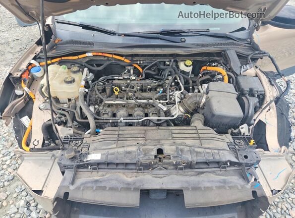 1FMCU0BZ1LUB91255 2020 FORD ESCAPE Tan Vista del compartimento del motor