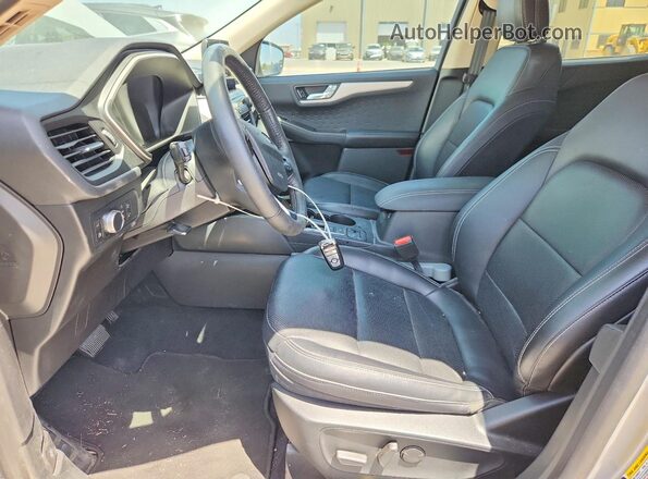1FMCU0BZ1LUC55150 2020 FORD ESCAPE Silver Vista interior delantera