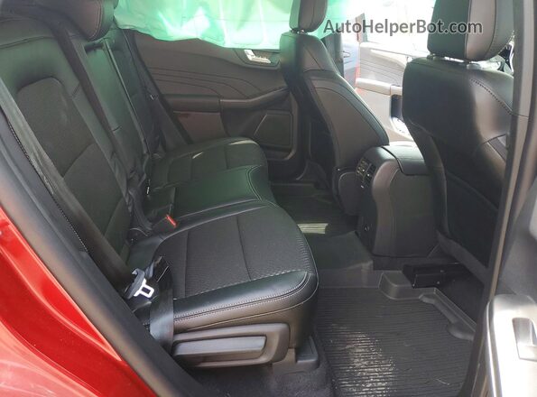 1FMCU0E1XSUB64446 2025 FORD ESCAPE Красный Вид задней части салона
