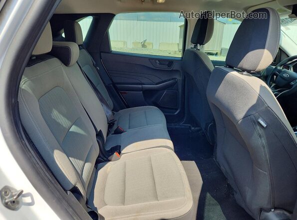 1FMCU0F68NUB40712 2022 FORD ESCAPE White Widok wnętrza z tyłu