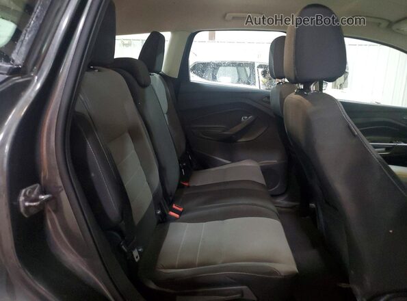 1FMCU0F70HUC14122 2017 FORD ESCAPE Gray Vista interior trasera