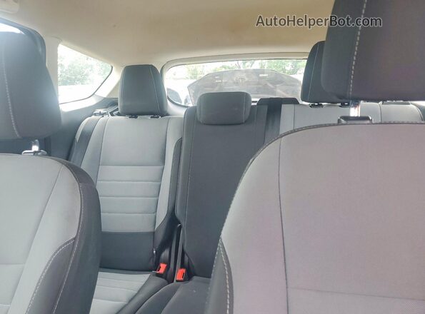 1FMCU0F70HUE04034 2017 FORD ESCAPE Brown Widok tylnych siedzeń