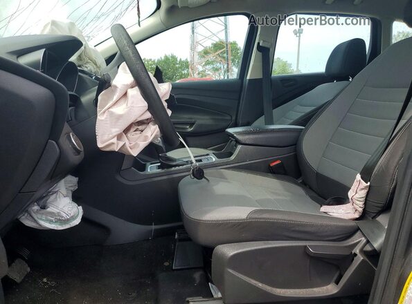 1FMCU0F70HUE46588 2017 FORD ESCAPE Серый Вид салона спереди