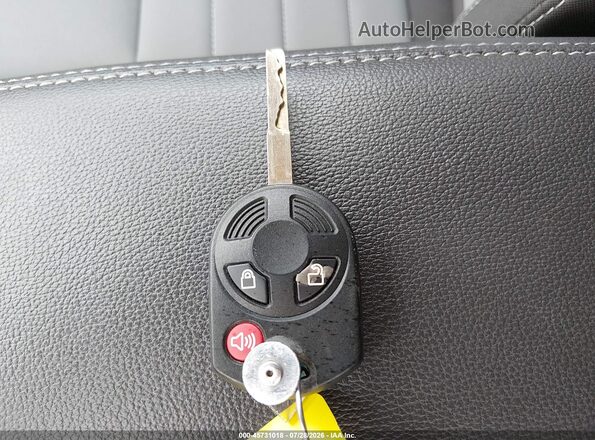 1FMCU0F70JUD08362 2018 FORD ESCAPE Серый Вид панели приборов
