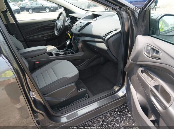 1FMCU0F70JUD08362 2018 FORD ESCAPE Серый Вид салона спереди