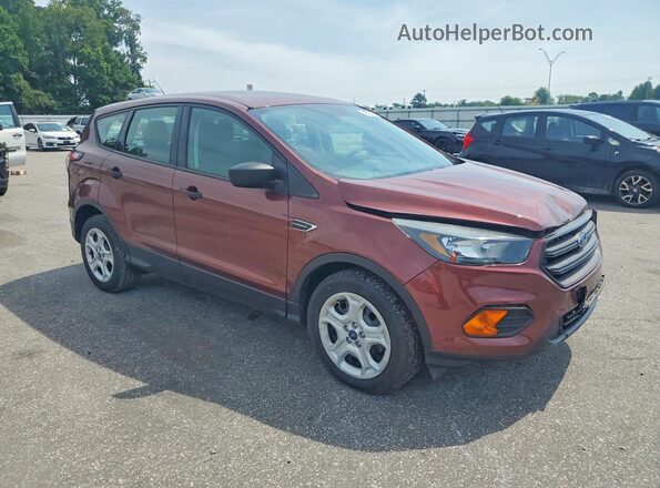 1FMCU0F71JUA16106 2018 FORD ESCAPE Maroon Front right