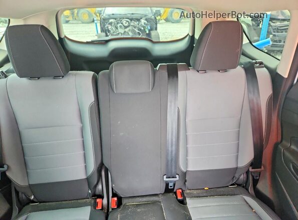 1FMCU0F71JUB46886 2018 FORD ESCAPE White Widok tylnych siedzeń