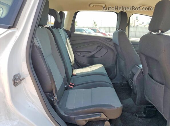 1FMCU0F71KUA71303 2019 FORD ESCAPE White Вид задньої частини салону