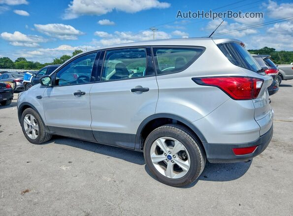 1FMCU0F71KUB94910 2019 FORD ESCAPE Серебряный Задняя левая четверть