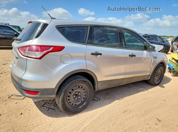 1FMCU0F72GUC57746 2016 FORD ESCAPE Серебряный Задняя правая четверть