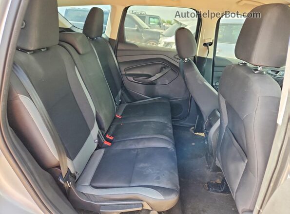 1FMCU0F72GUC57746 2016 FORD ESCAPE Серебряный Вид задней части салона