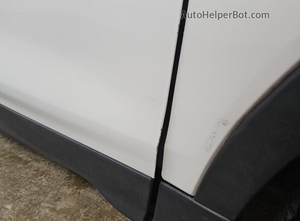 1FMCU0F72KUB50026 2019 FORD ESCAPE White 