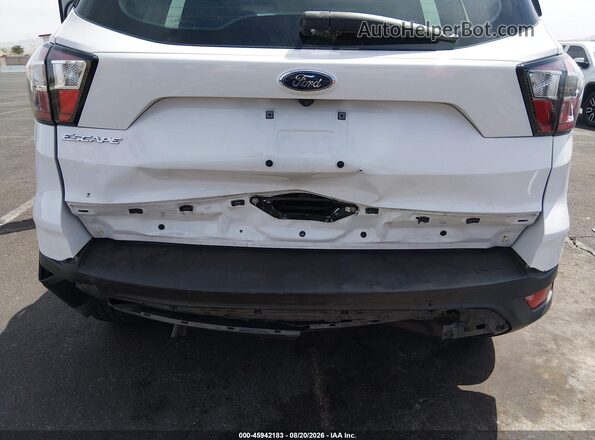 1FMCU0F73HUD73264 2017 FORD ESCAPE White Դիմացի տեսք