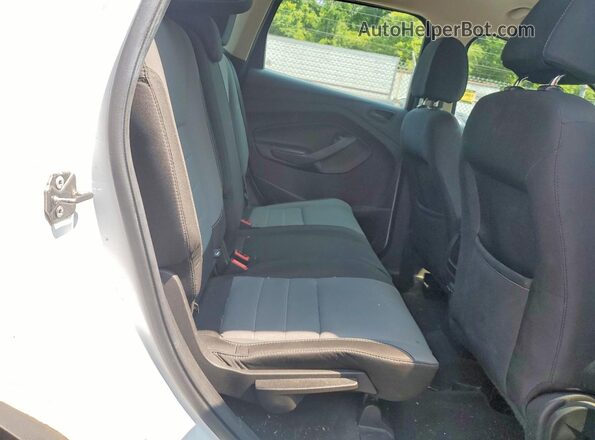 1FMCU0F74HUB22799 2017 FORD ESCAPE White Вид задніх сидінь