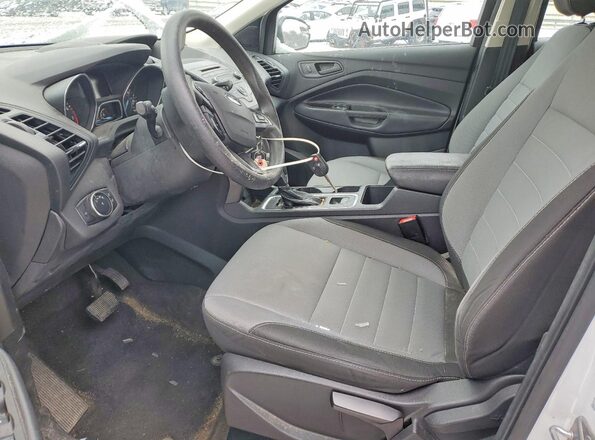 1FMCU0F75HUB00245 2017 FORD ESCAPE White Front interior view
