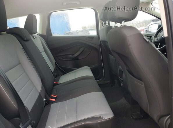 1FMCU0F75HUB00245 2017 FORD ESCAPE White Rear interior view