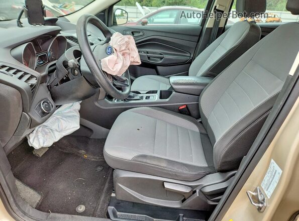 1FMCU0F75HUD73265 2017 FORD ESCAPE Cream Вид салону спереду