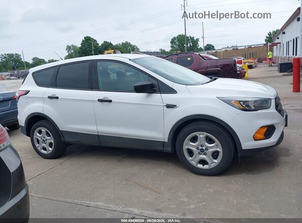 1FMCU0F75JUD31037 2018 FORD ESCAPE White Widok wnętrza z tyłu