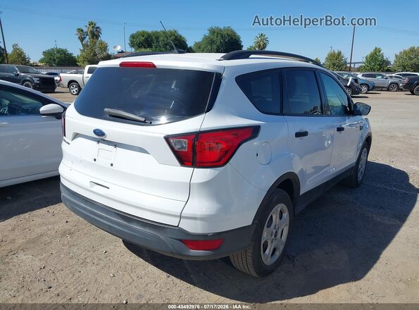 1FMCU0F76KUC10907 2019 FORD ESCAPE Белый Задняя правая четверть