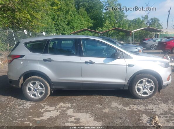 1FMCU0F78JUC77586 2018 FORD ESCAPE Silver Սալոնի հետևի տեսք
