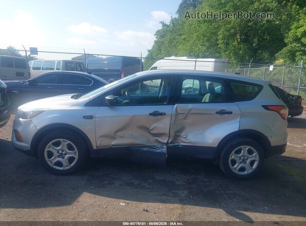 1FMCU0F78JUC77586 2018 FORD ESCAPE Silver Սալոնի 360 աստիճան տեսք