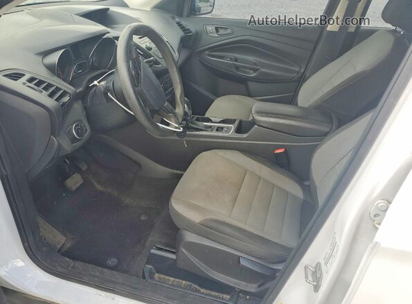 1FMCU0F79HUB19641 2017 FORD ESCAPE White Սալոնի դիմացի տեսք