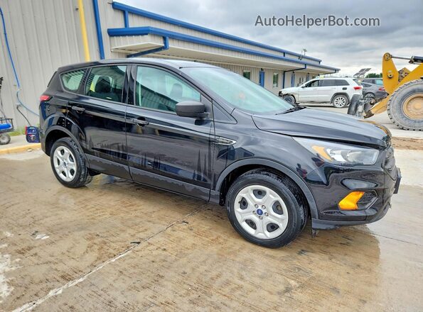 1FMCU0F79JUD04553 2018 FORD ESCAPE Черный Передняя правая четверть