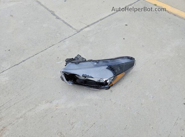 1FMCU0F79JUD04553 2018 FORD ESCAPE Черный Вид подкапотного пространства