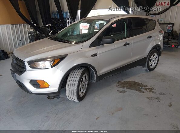 1FMCU0F79JUD08411 2018 FORD ESCAPE Silver Vista tres cuartos delantera izquierda