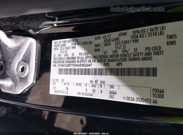 1FMCU0F7XHUD92247 2017 FORD ESCAPE Черный Вид подкапотного пространства