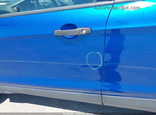 1FMCU0F7XJUD31017 2018 FORD ESCAPE Blue Rear interior view