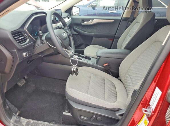 1FMCU0G62LUB60904 2020 FORD ESCAPE Красный Вид салона спереди