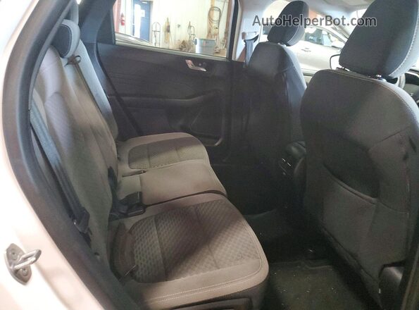 1FMCU0G63MUA36352 2021 FORD ESCAPE White Widok tylnych siedzeń