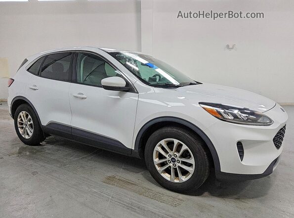 1FMCU0G65MUA68669 2021 FORD ESCAPE White Front right