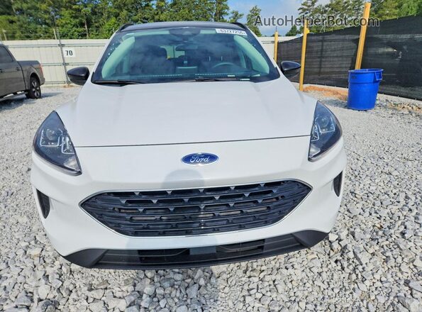1FMCU0G65MUA99176 2021 FORD ESCAPE White Front view