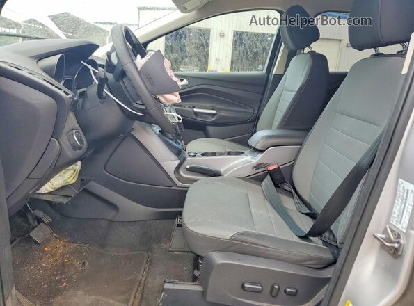 1FMCU0G71GUB72976 2016 FORD ESCAPE Серебряный Вид салона спереди