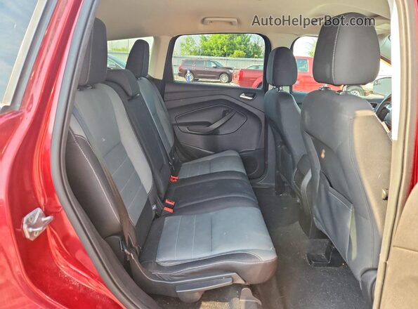 1FMCU0G77GUB84145 2016 FORD ESCAPE Темно-бордовый Вид задней части салона