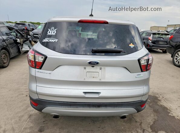 1FMCU0G90HUD44708 2017 FORD ESCAPE Silver Widok naklejki z numerem VIN