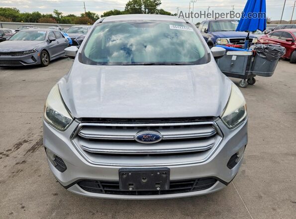 1FMCU0G90HUD44708 2017 FORD ESCAPE Silver Widok tylnych siedzeń