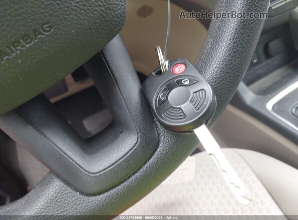 1FMCU0G93HUB73405 2017 FORD ESCAPE Silver Widok deski rozdzielczej